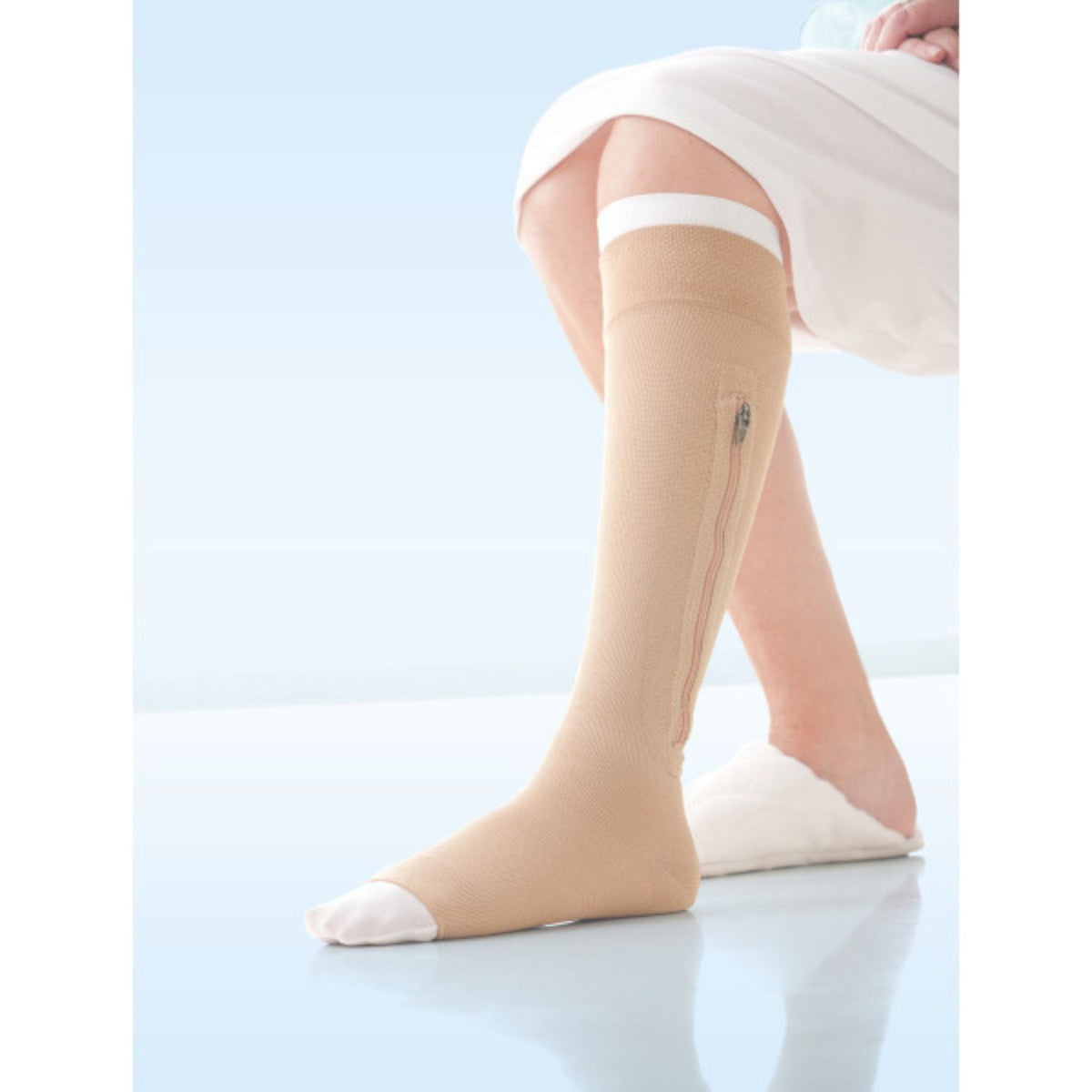 JOBST JOBST UlcerCare Kit Knee High Zip Closure