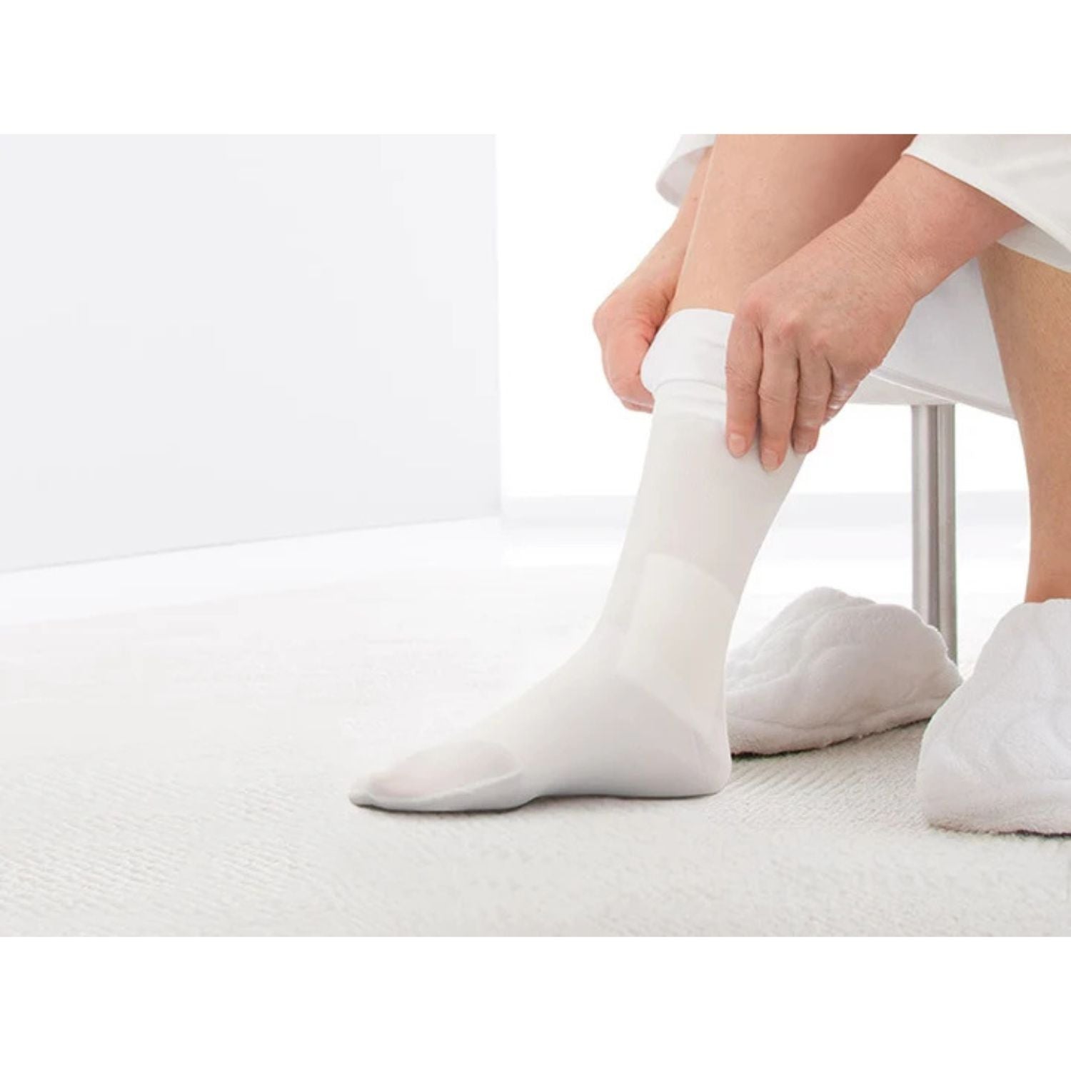 JOBST JOBST UlcerCare Knee High Liner